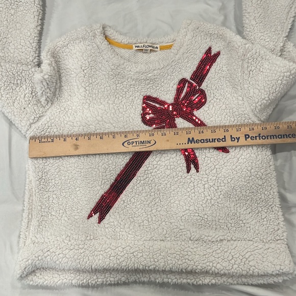 🎄🎅Christmas Sweater!  Juniors Large - Picture 2 of 5